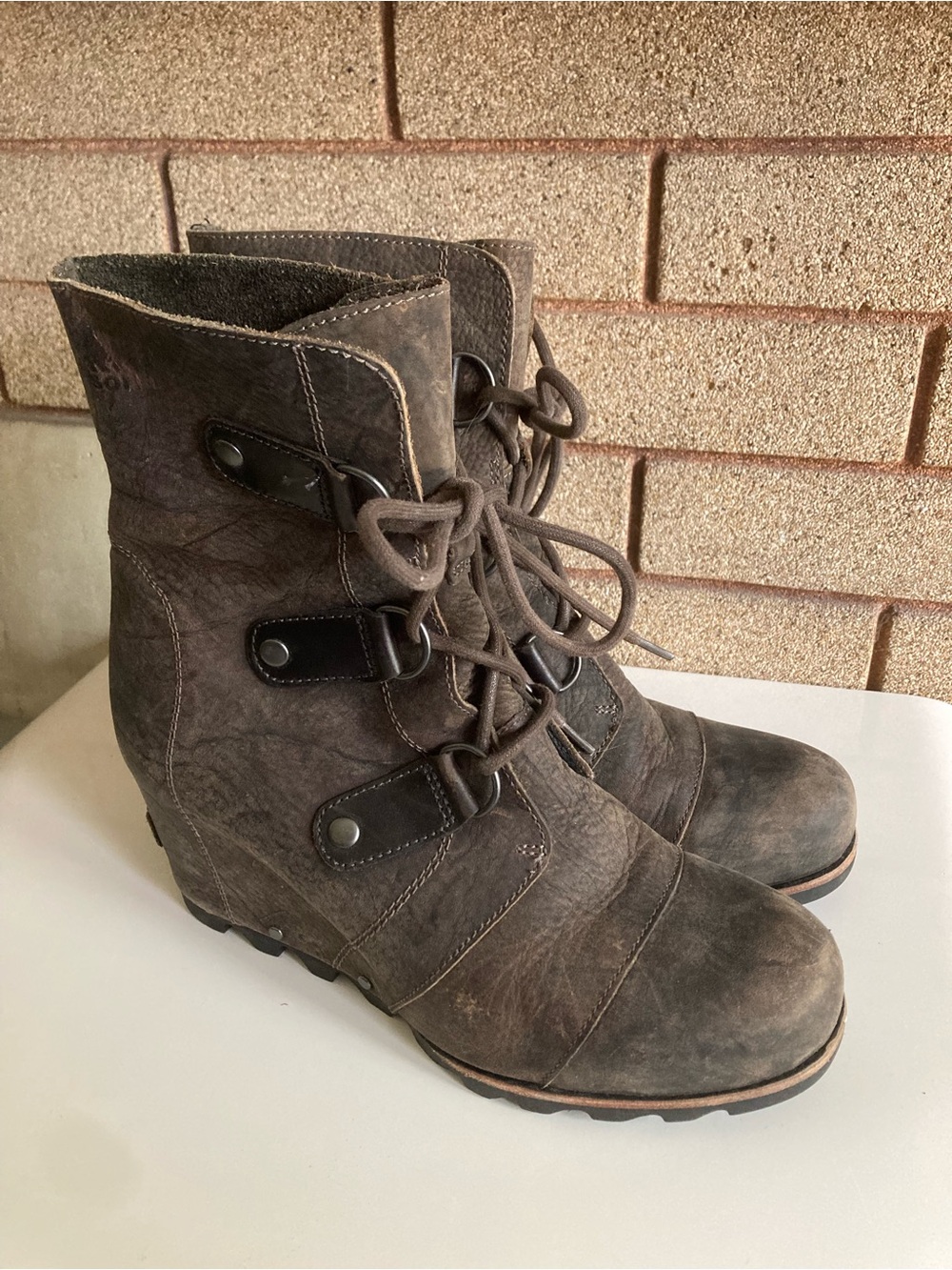 Sorel Joan of Arctic Wedge Women's Size 9